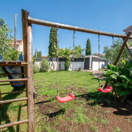 Above In Medulin,istria Villa *